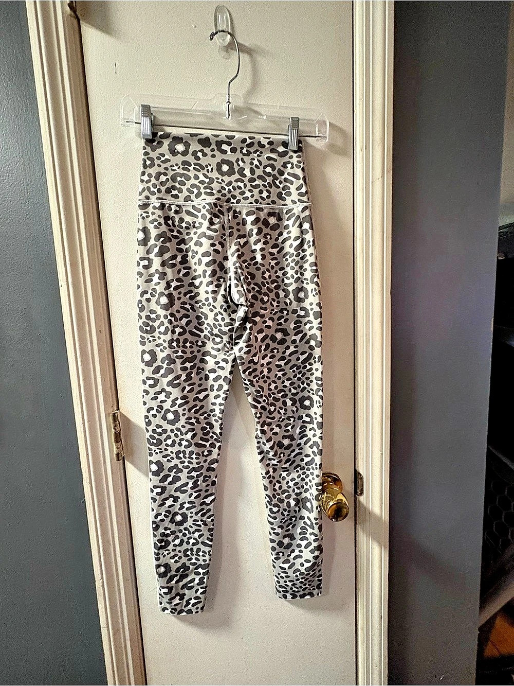 OFFLINE by Aerie Goals High Waisted Legging Gray & Black Small